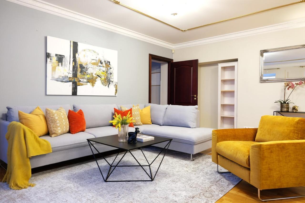 Tallinn City Apartments - 2 Bedroom On Old Town Main Street Viru Eksteriør billede